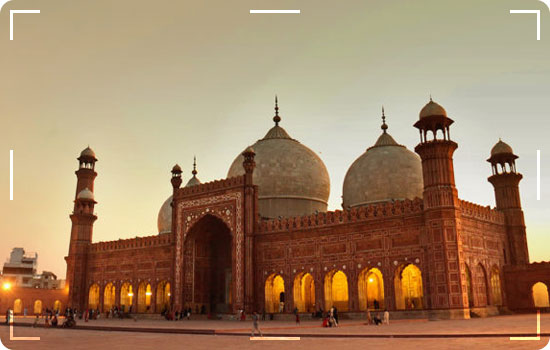 50 Places Of Lahore, Punjab Pakistan 3 Places Of Lahore: Badshahi Masjid ( Grand Mosque )