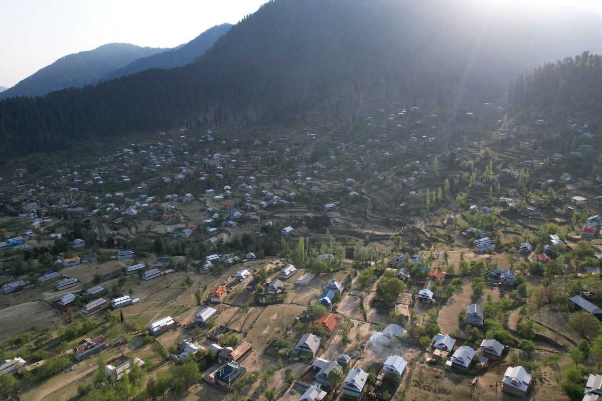 Top 10 Places to Visit in Azad Kashmir 3 Top places of Azad Kashmir: Kel & Arrang Kel Tours