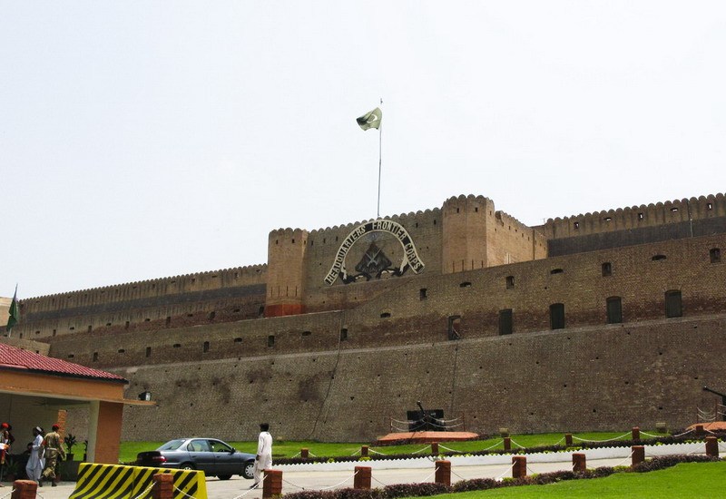 Famous Forts and Palaces of Pakistan 8 Famous Forts of Pakistan: Bala Hissar Peshawar