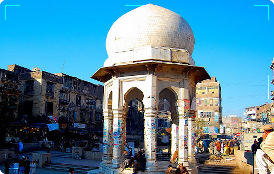 Complete Travel Guide Of Peshawar Tours 9 Travel Guide Of Peshawar Tours: Yadgaar Chowk Peshawar