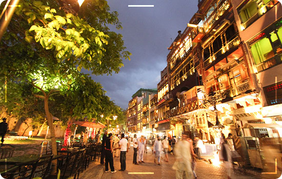 15 Places To Visit In Lahore 2 Fortress-Food-Street