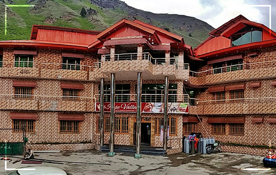 Top Hotels in Naran Kaghan Valley 6 Hotel Rose Valley Naran Valley