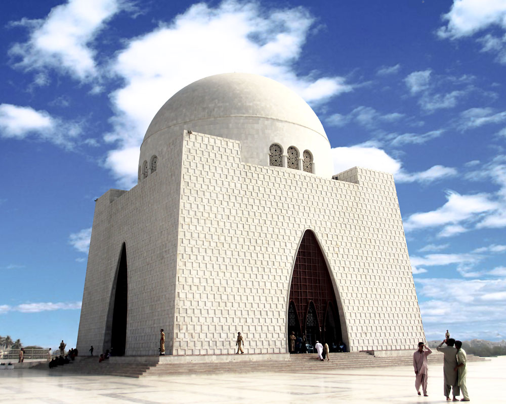 Top 5 Famous Places To Visit in Sindh Pakistan 2 Places to visit in SIndhMazar-e-Quaid