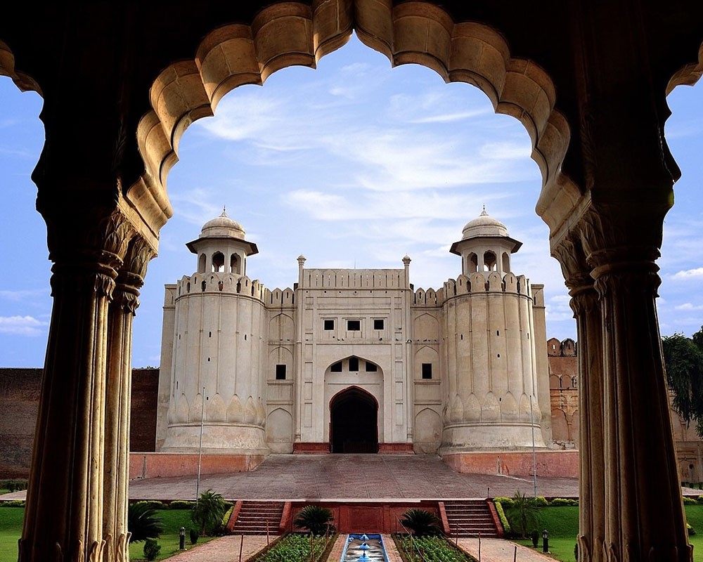 Largest Forts of Pakistan – Oldest Forts in Pakistan 11 Royal-Fort-Lahore