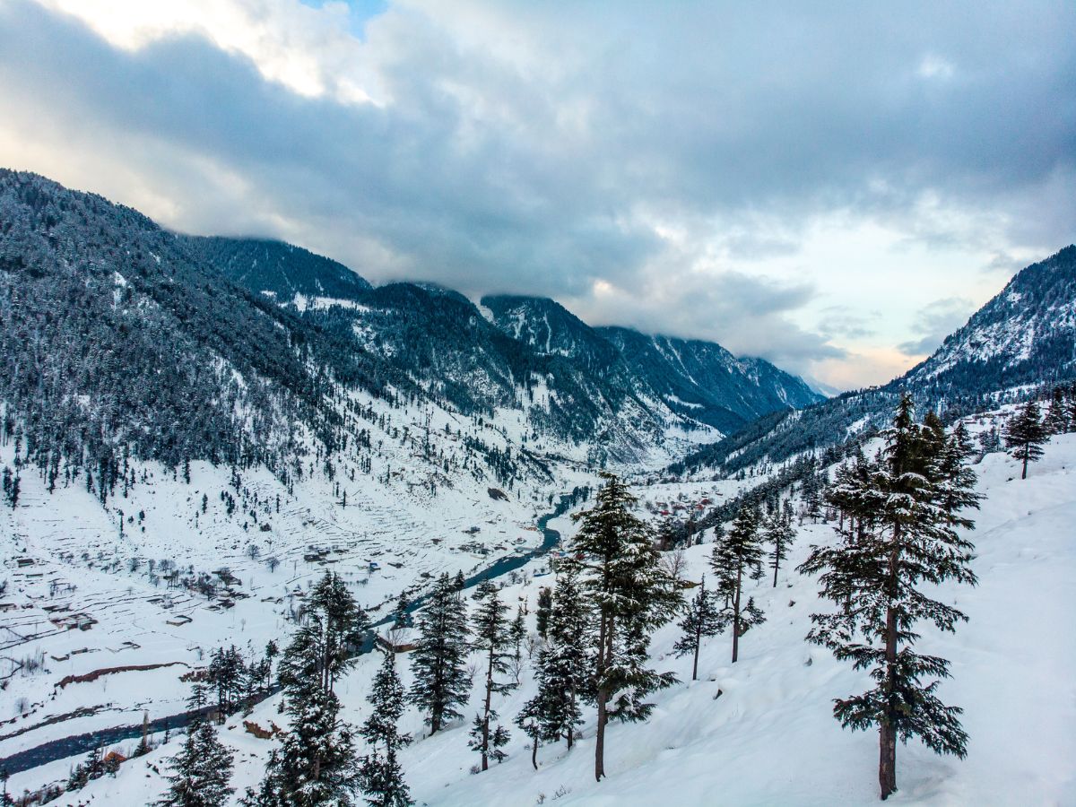 Winters in Pakistan: Must-Do Winter Activities in Pakistan 2 Winters in Pakistan: Sightseeing Northern Pakistan