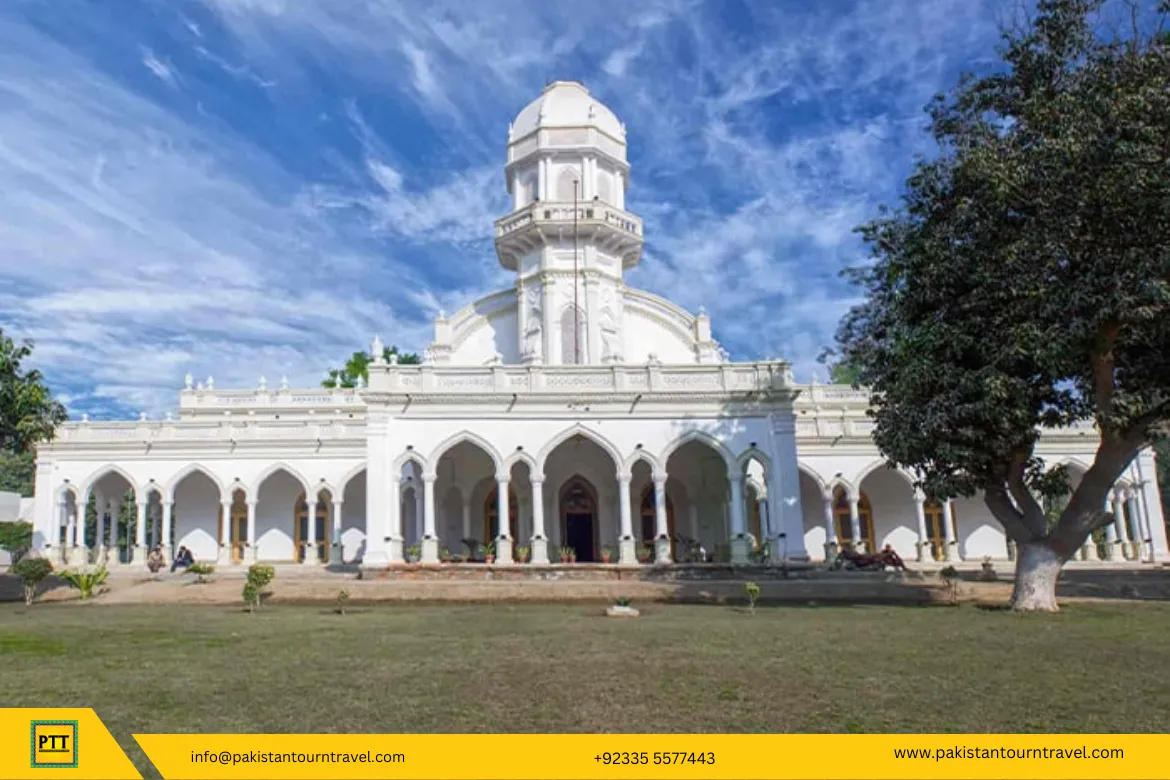 List of 10 Places in Bahawalpur You Should Must Visit - Pakistan tour and travel Central Libary List of 10 Places in Bahawalpur You Should Must Visit - Pakistan tour and travel
