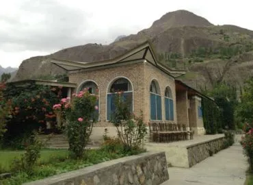 Hotels in Hunza 1 Diran-Guest-House