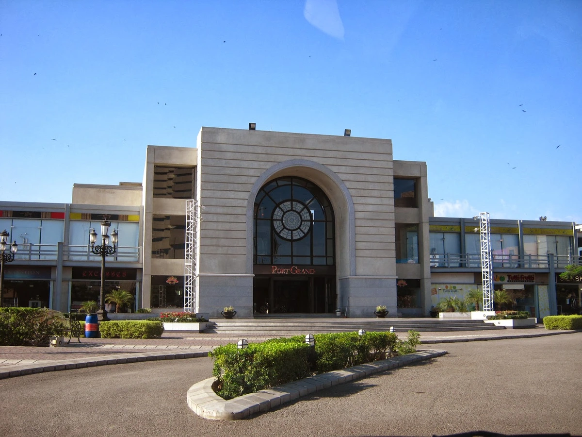 Top Places In Karachi To Visit With Family 9 Most Visit Places In Karachi-Tourist places in Karachi: Port Grand Karachi